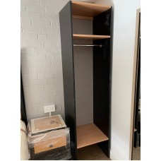 Open Plan Single Wardrobe